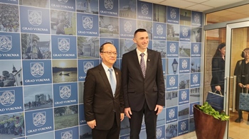 U posjetu Vukovaru boravio je veleposlanik Narodne Republike Kine u RH NJ.E. Qi Qianjin