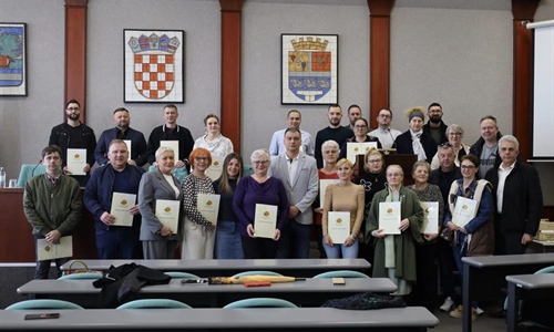 Za škole folklora i tambure 70.000 eura