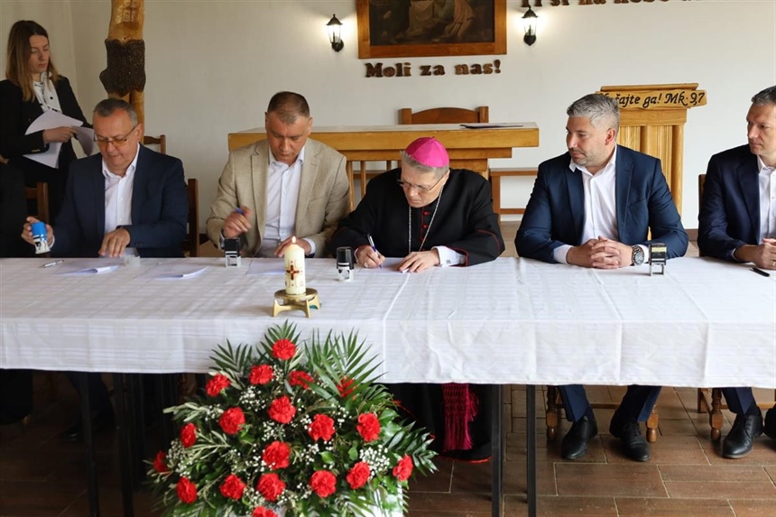 Marijansko svetište Šumanovci kod Gunje bit će priključeno na električnu mrežu