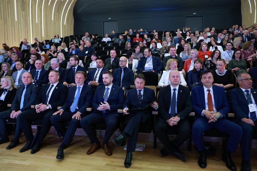 U Osijeku započela konferencija Foodcooltour