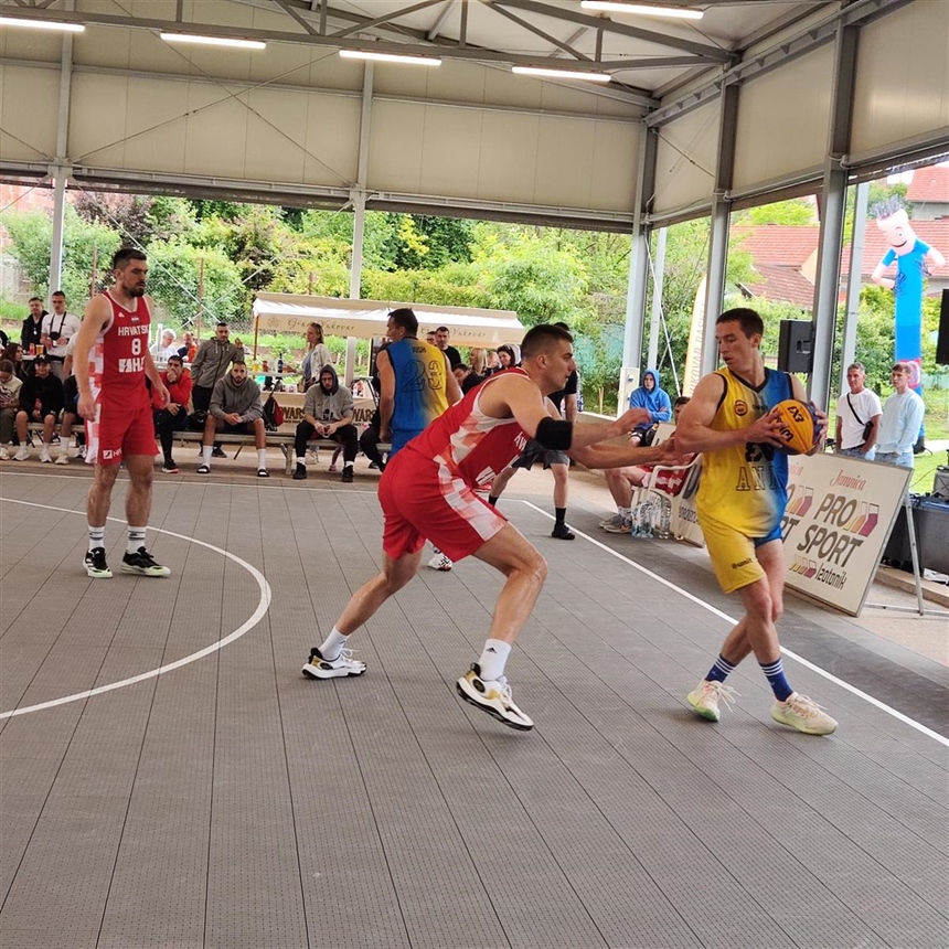 U tijeku je 4. Vukovar basket Cro 3x3 Tour