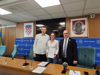Potpisan ugovor za sanaciju tribina i sanitarnih čvorova na ŠRC Lijeva bara