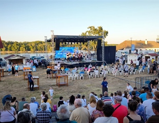 Održani 17. susreti folklornih društava "Dunav svome gradu"