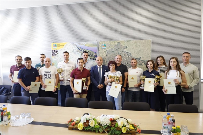 Dodijeljene nagrade mentorima školskog sporta