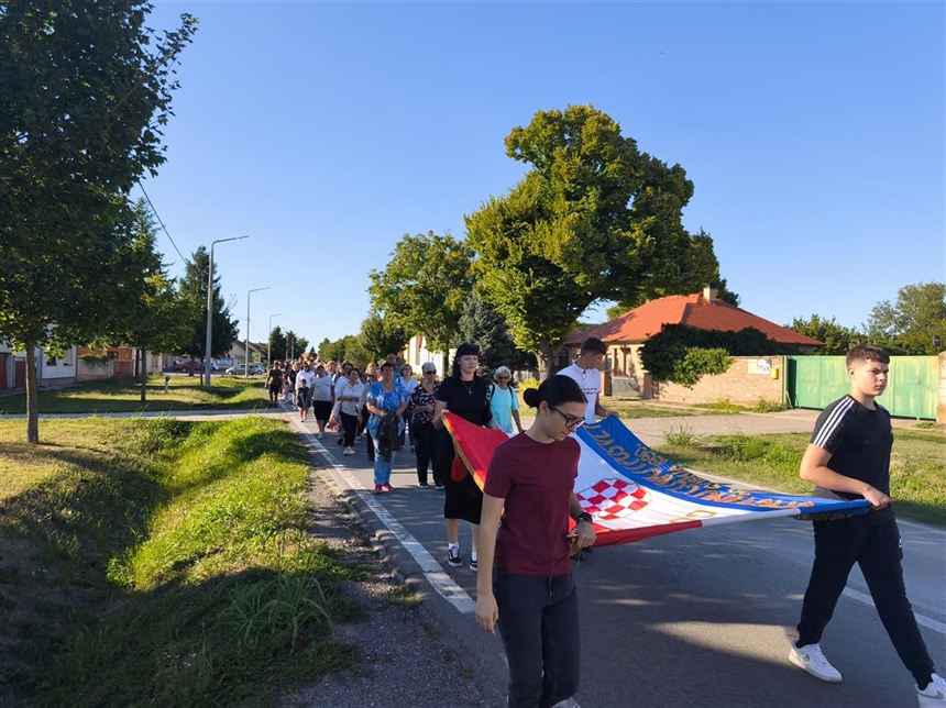 Proslava spomendana BDM Kraljice na Vodici u Sotinu