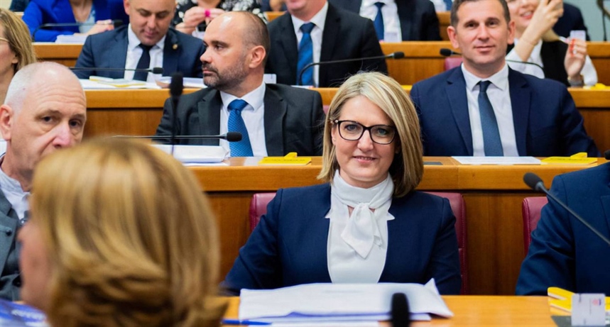 Jasna Vojnić osudila skup u Hrtkovcima: „Vrijeđanje žrtava i zastrašivanje Hrvata“