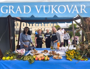 U sklopu XI. Dana obrtništva Vukovar održana manifestacija " Okusi...