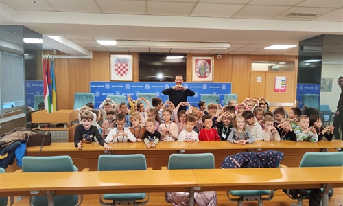 Najmlađi Vukovarci na prijemu kod gradonačelnika Pavličeka