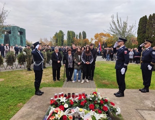 Hrvatska i Vukovar danas se prisjećaju pogibije svojih heroja,...