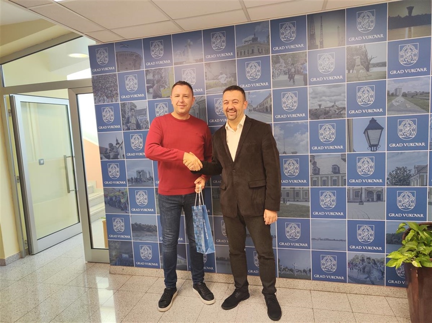 Gradonačelnik Pavliček čestitao Kešnjeru na prestižnoj nagradi National Geographic Hrvatska 2025.