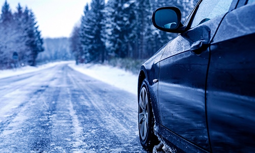 Od 15. studenoga obvezna zimska oprema na vozilima u Hrvatskoj