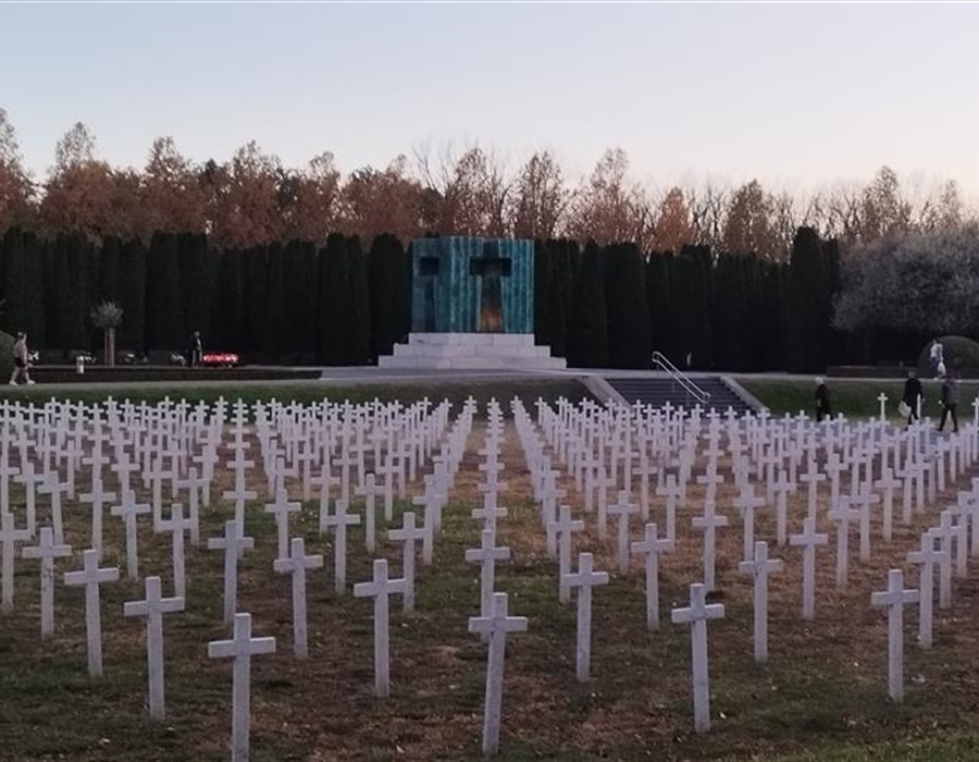 Majka Jean-Michela Nicoliera poziva na dostojanstven ispraćaj svog sina