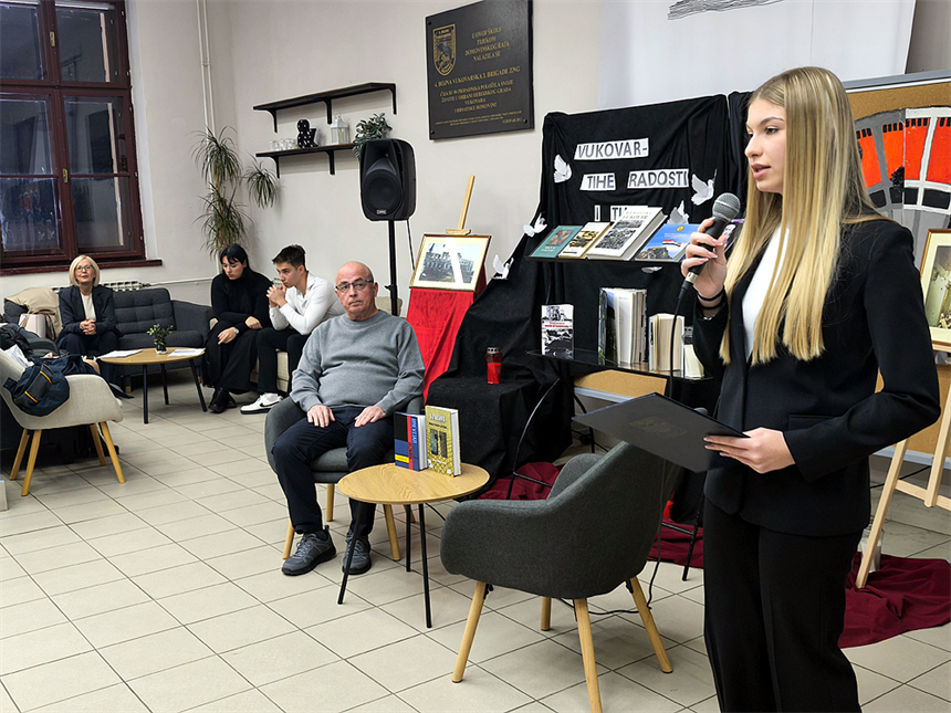 Tihe radosti i tuge: Književna večer u Gimnaziji Vukovar