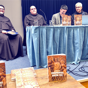 Molitvenik za sve Vukovarce i one koji Vukovar nose u srcu