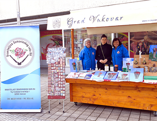 Braniteljice u ratu, umjetnice u miru