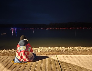 Puštena " Svjetlosna rijeka sjećanja "