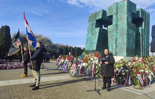 U mimohodu „Vi ste naš ponos, mi smo vaša snaga”