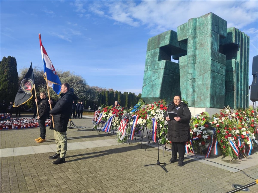U mimohodu „Vi ste naš ponos, mi smo vaša snaga”