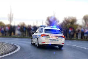 Biciklist teško ozlijeđen u naletu automobila u Oroliku