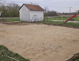 U Svinjarevcima napreduje izgradnja potpuno novog dječjeg igrališta