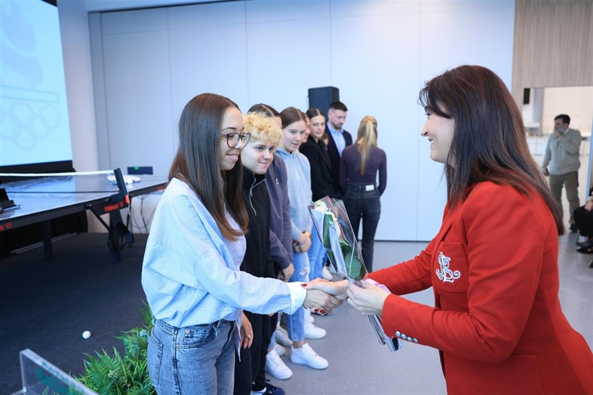 Stolovi, mete i jasna poruka: Županija ulaže u sport od najranije dobi