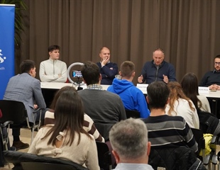 Dijalog kao jedini put: Mladi upozoravaju da društvo klizi prema...