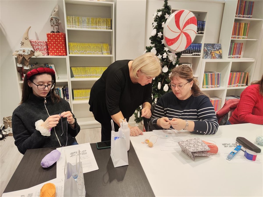 Heklaju hobotnice za djecu u rodilištu