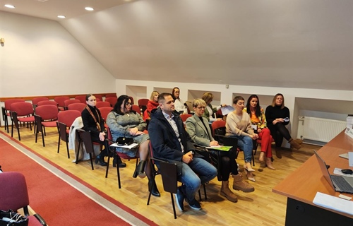 Osnovana Udruga poslovnih žena "Krug"