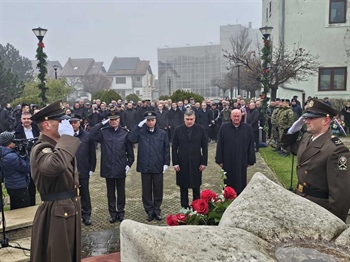 Otok obilježio 34. obljetnicu pogibije hrvatskih zrakoplovaca i 27 branitelja i civila stradalih u Domovinskom ratu