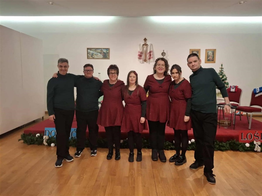 Vukovarske iskrice proslavljaju svoj 17. rođendan.