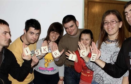 Vukovarske iskrice proslavljaju svoj 17. rođendan.