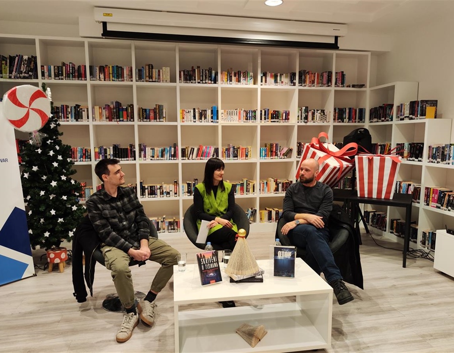 Predstavljeni kriminalistički roman Skriveni u tišinama i psihološki...