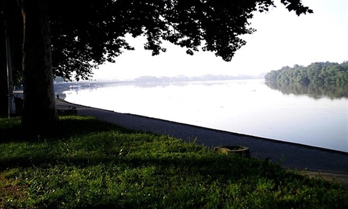 Tragedija na Savi: Prevrnuo se čamac s migrantima, ima poginulih