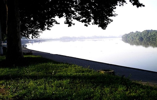 Tragedija na Savi: Prevrnuo se čamac s migrantima, ima poginulih