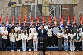 Učenici vukovarske Tehničke škole na prijemu kod Vučića: poruke iz Beograda i reakcije iz Vukovara