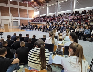 Ekonomska i trgovačka škola Ivana Domca u Vinkovcima obilježila 70...