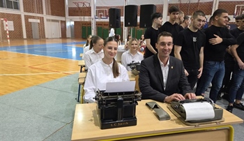 Ekonomska i trgovačka škola Ivana Domca u Vinkovcima obilježila 70 godina rada