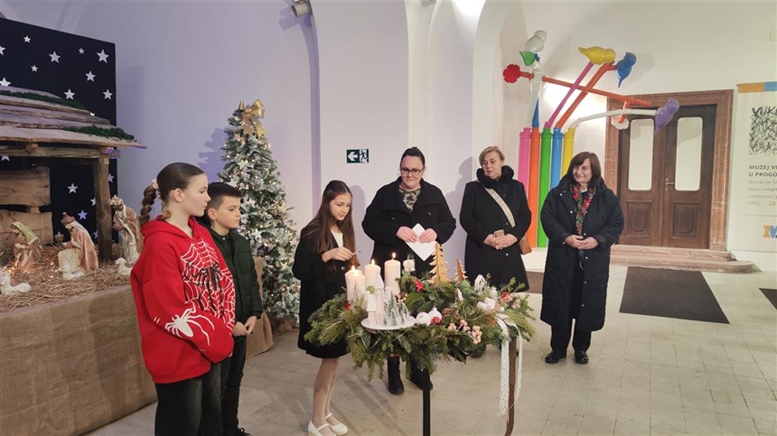 Svijeća nade zasjala u dvorcu Eltz: Vukovar u znaku posljednje adventske nedjelje
