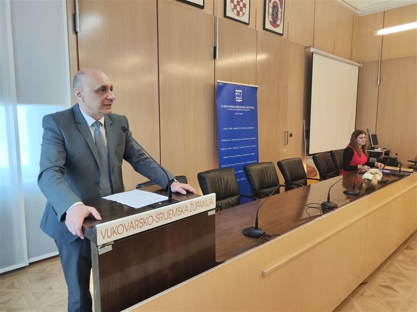 U županijskoj upravi radi 65 posto žena