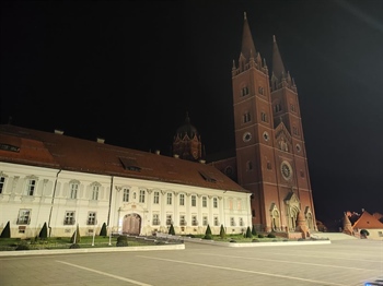 Počeo blagoslov obitelji u đakovačkoj Župi Svih svetih: U pomoć stigli svećenici iz Srbije