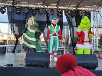 Veselo i razigrano u Vukovaru dočekana dječja Nova godina