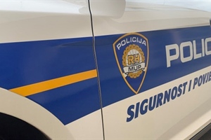 Kuća oštećena pirotehničkim sredstvom