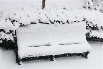 Zima pokazala zube: Snijeg paralizira promet, stižu debeli minusi i crveni meteoalarmi