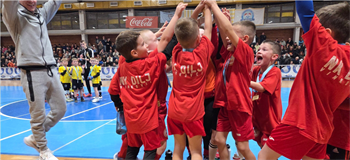 Završio Zimski malonogometni turnir Lapovci uz dodjelu priznanja najmlađima