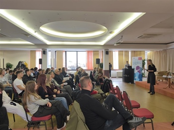 EDVU organizirao panel raspravu i kviz o mirnoj reintegraciji