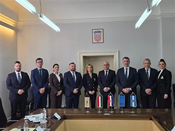 Veleposlanik Republike Mađarske, Nj. E. Csabu Demcsáka u posjetu Vukovarsko-srijemskoj županiji