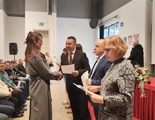 330 tisuća eura za znanje: Grad Vukovar dodijelio 219 stipendija...