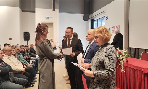 330 tisuća eura za znanje: Grad Vukovar dodijelio 219 stipendija...