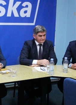 Bivši gradonačelnik Otoka Josip Šarić osuđen na rad za opće dobro zbog zlouporabe službenih kartica