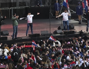 Rukometaši dočekani u Zračnoj luci Zagreb uz Thompsonove pjesme